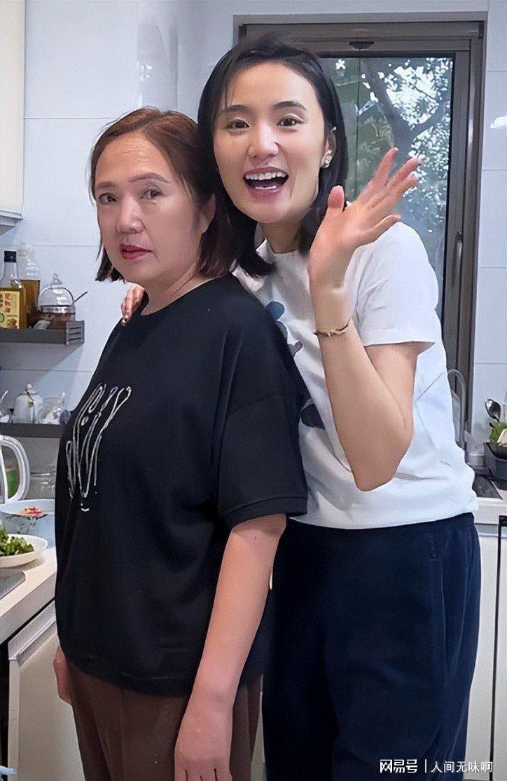 互动游戏-离婚才3个月，高调谈论再婚的李亚鹏，没给海哈金喜留一丝体面